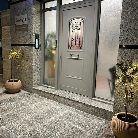 アパート Georgia Seaview B3 カラマタ