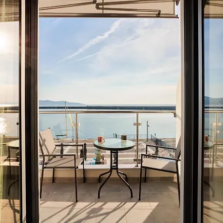 Апартаменты Georgia Seaview B3