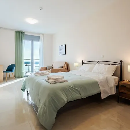 Διαμέρισμα Georgia Seaview B3