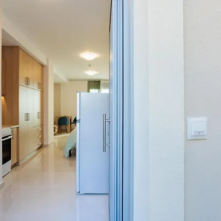 Georgia Seaview B3 Апартаменты Каламата